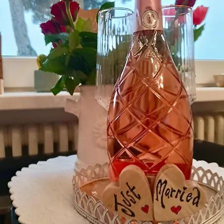 Porto Vecchio - Charming Lakefront In The Heart Of *