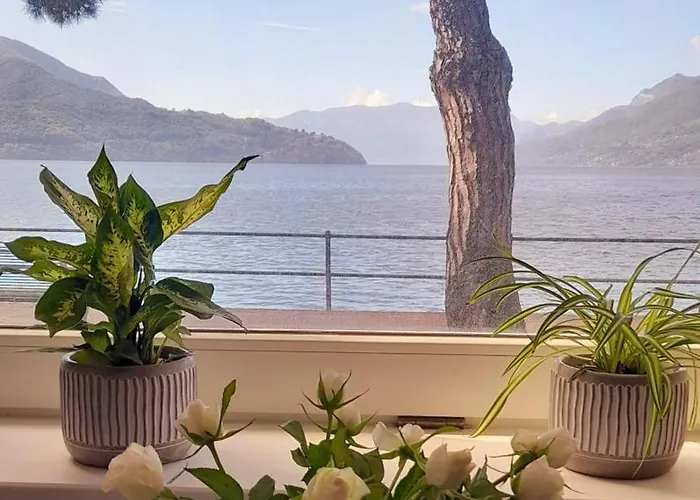 Porto Vecchio - Charming Lakefront In The Heart Of *