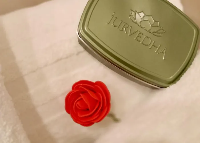 Porto Vecchio - Charming Lakefront In The Heart Of