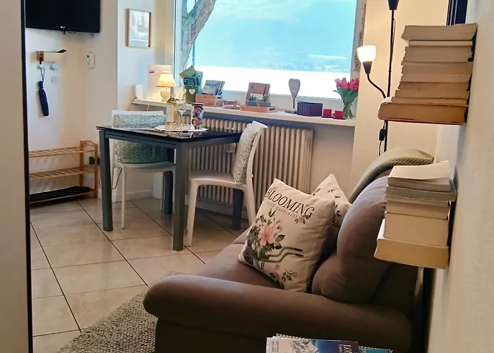 Appartamento Porto Vecchio - Charming Lakefront In The Heart Of